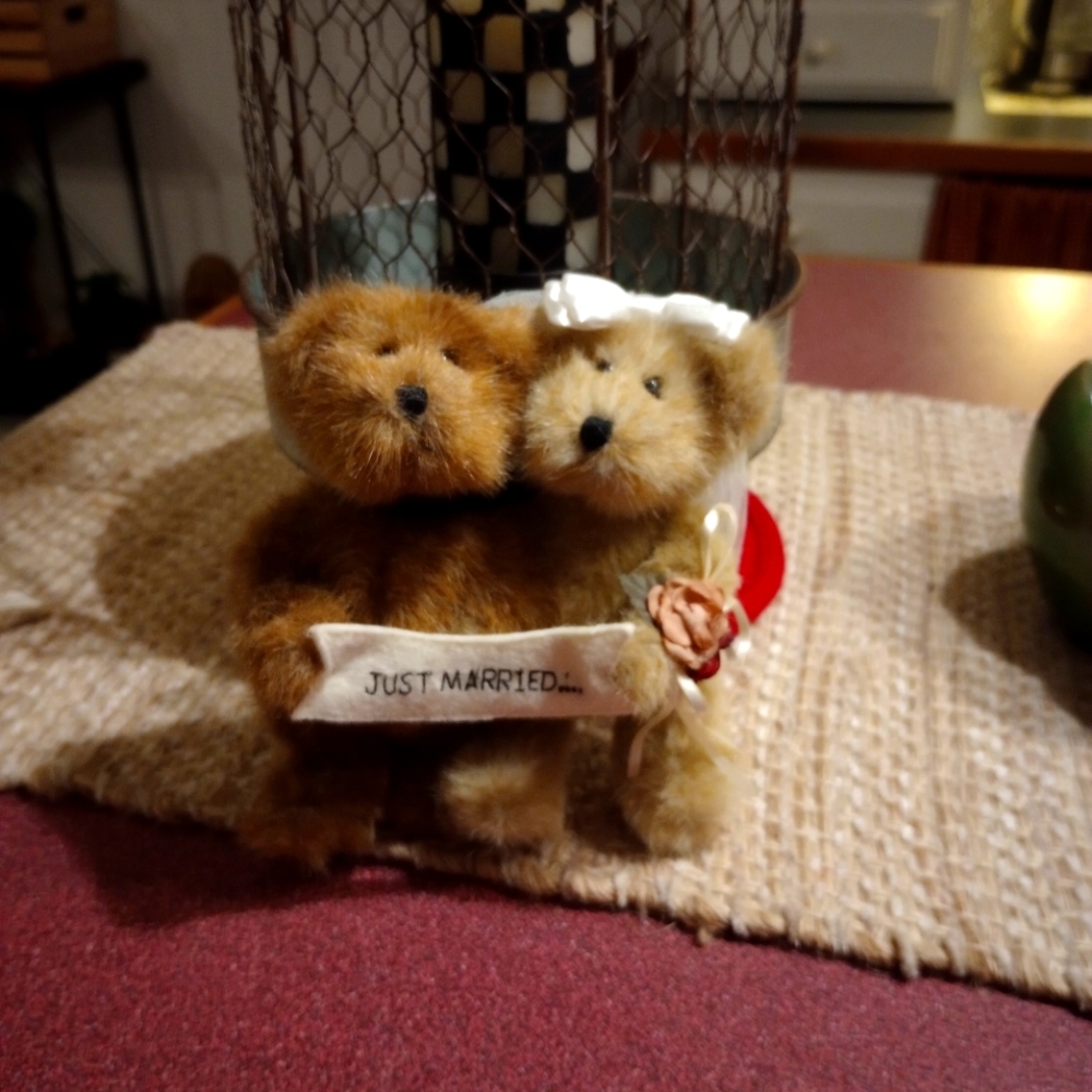 Boyds Bears "Mr. And Mrs. Truelove"